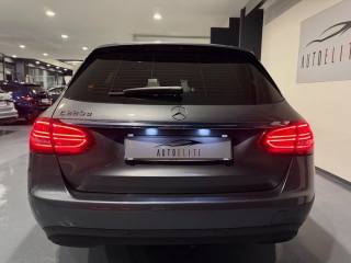 MERCEDES-BENZ C 220 usata, con Autoradio