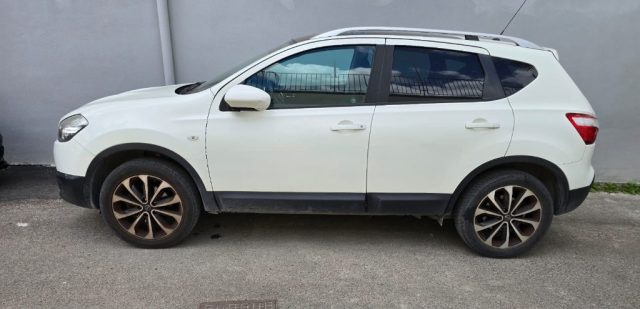 NISSAN Qashqai usata, con Boardcomputer