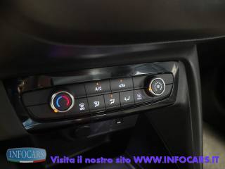 OPEL Corsa usata, con USB