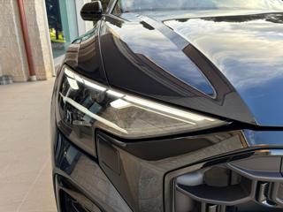 AUDI Q8 usata, con Freno di stazionamento elettrico
