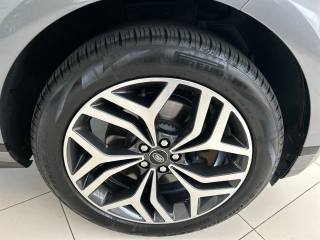 LAND ROVER Range Rover Evoque usata, con Autoradio digitale