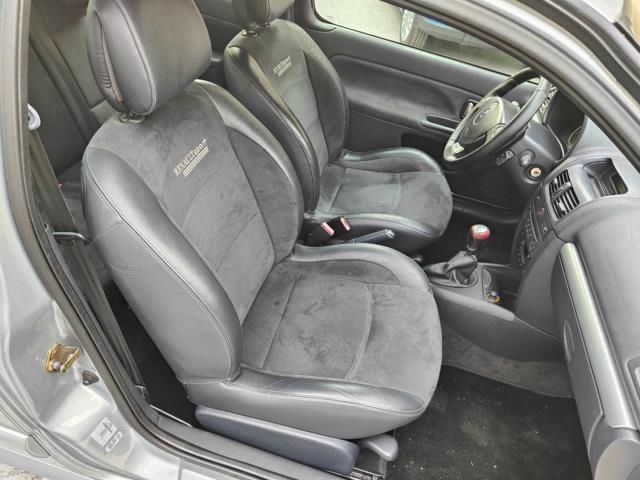 RENAULT Clio usata, con Servosterzo