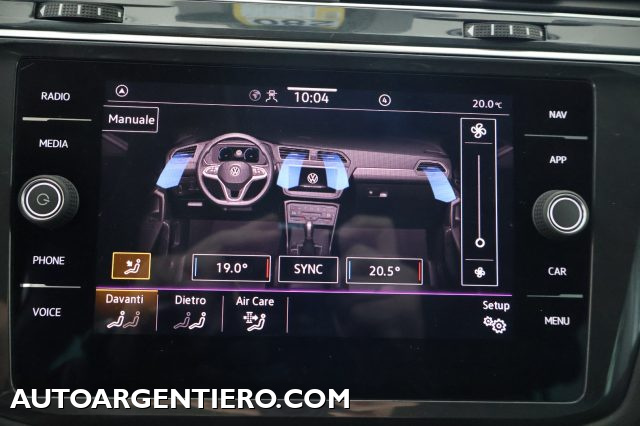 VOLKSWAGEN Tiguan usata, con USB