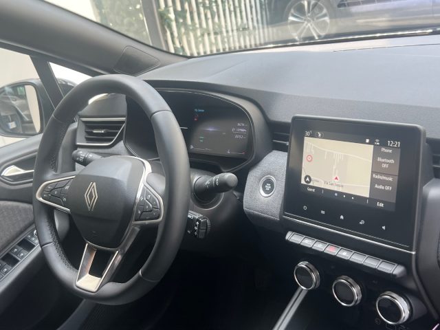 RENAULT Clio usata, con Cruise Control