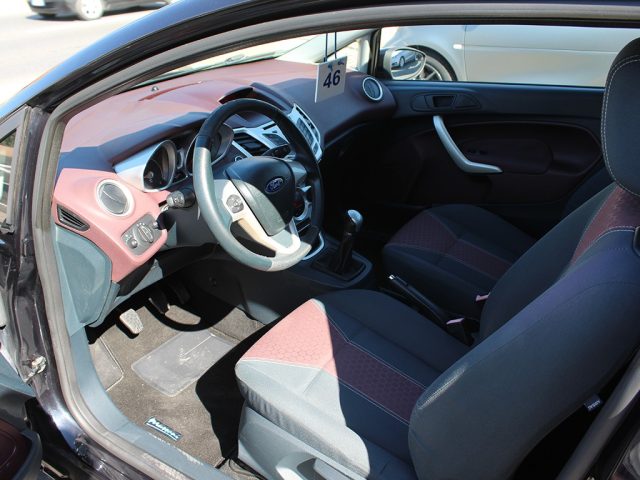 FORD Fiesta usata, con Boardcomputer