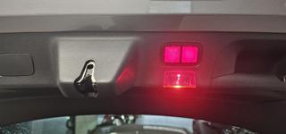 MERCEDES-BENZ CLA 180 usata, con Volante in pelle