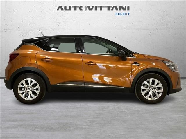 RENAULT Captur usata 4