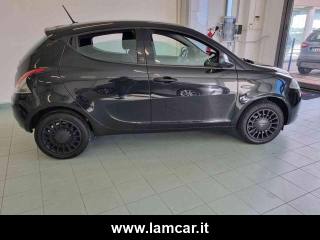 LANCIA Ypsilon usata, con ESP