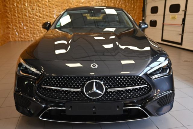 MERCEDES-BENZ CLE 200 usata 73