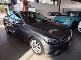MERCEDES-BENZ C 220 usata, con Sedile posteriore sdoppiato
