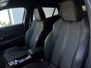 PEUGEOT 2008 usata, con Sensore di pioggia