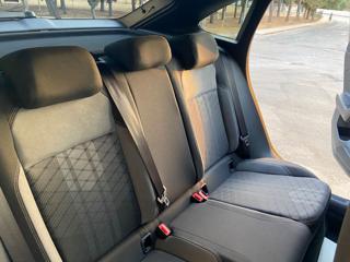 VOLKSWAGEN Taigo usata, con Cruise Control