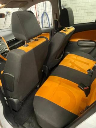 OPEL Agila usata, con Airbag