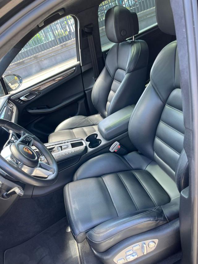 PORSCHE Macan usata, con Cerchi in lega