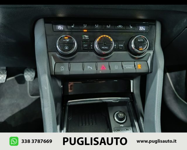 SKODA Karoq usata, con Specchietti laterali elettrici