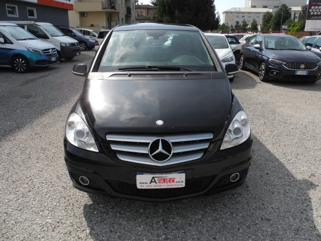 MERCEDES-BENZ B 180 usata 69