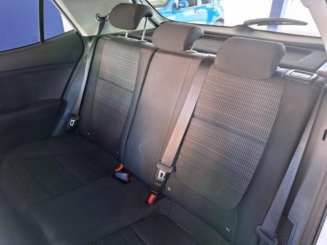 KIA Stonic usata, con Sensori di parcheggio anteriori
