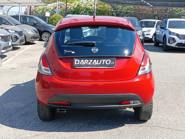 LANCIA Ypsilon usata, con Isofix