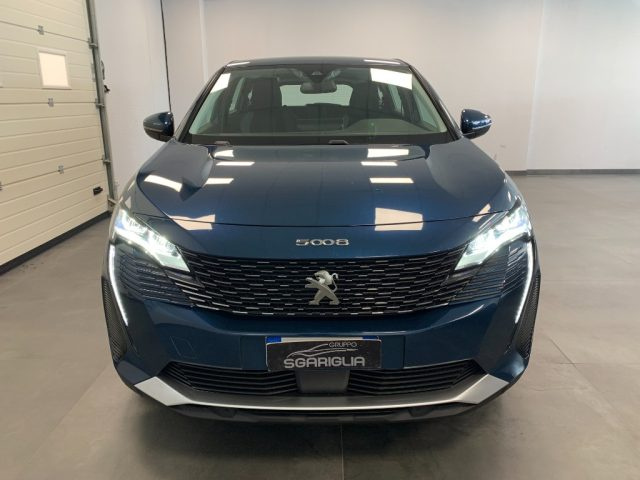 PEUGEOT 5008 usata, con Airbag