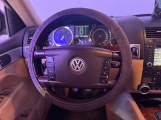 VOLKSWAGEN Touareg usata 13