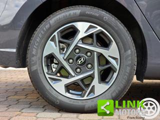 HYUNDAI i30 usata, con Hill holder
