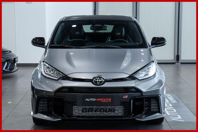 TOYOTA Yaris usata, con Airbag laterali