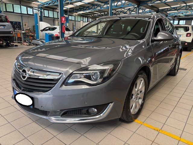 OPEL Insignia usata, con Airbag