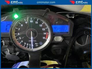 YAMAHA YZF R1 usata 4