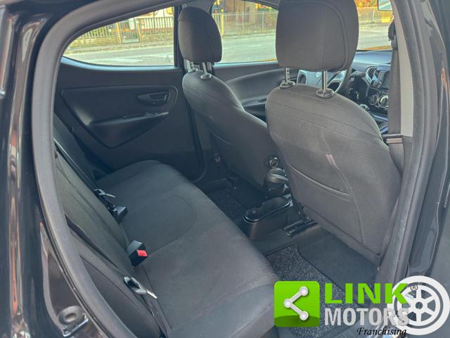 LANCIA Ypsilon usata, con Touch screen