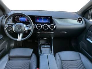 MERCEDES-BENZ B 180 usata, con Controllo automatico clima