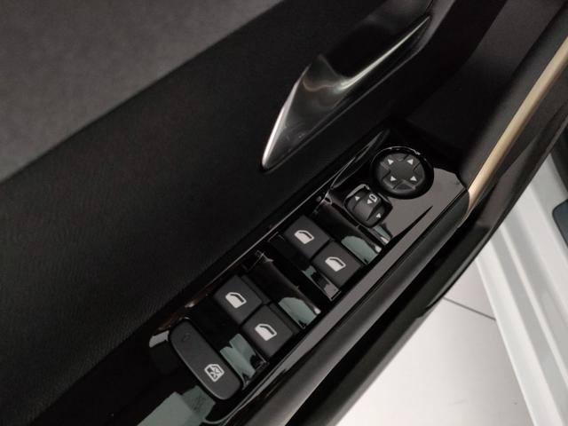 LANCIA Ypsilon usata, con Fari LED