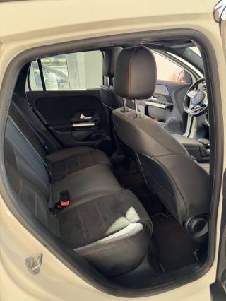 MERCEDES-BENZ GLA 200 usata, con Servosterzo