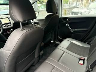 PEUGEOT 2008 usata, con Fendinebbia