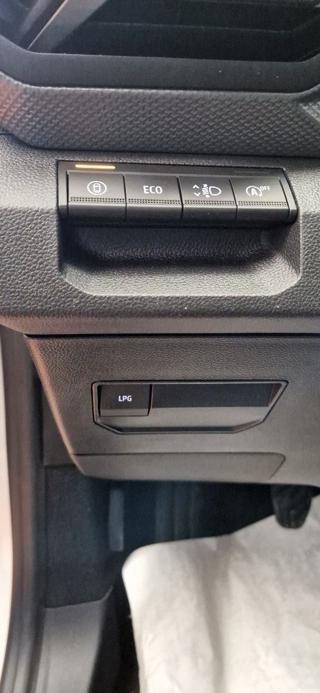 DACIA Duster usata, con ESP