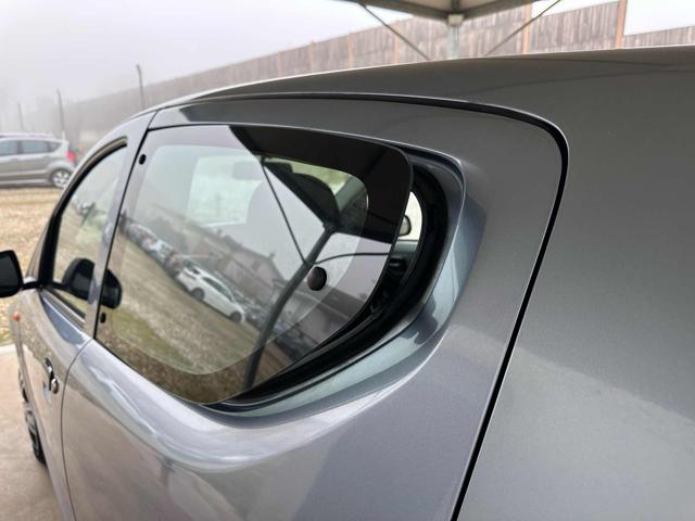 NISSAN Pixo usata 30