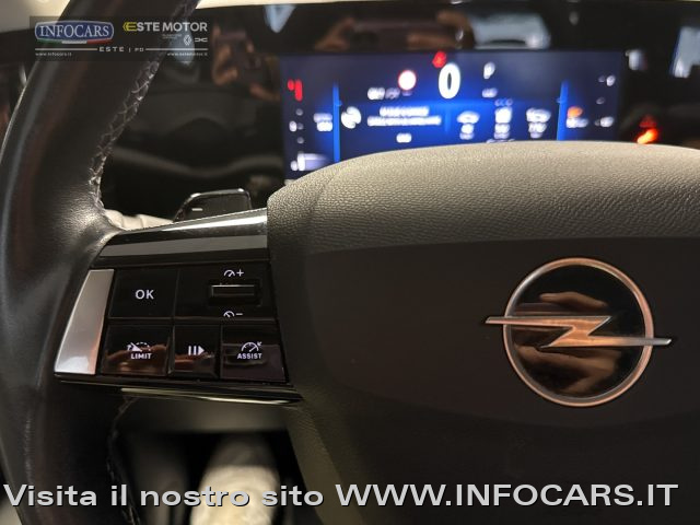 OPEL Astra usata, con USB