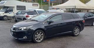 TOYOTA Avensis usata, con Airbag laterali