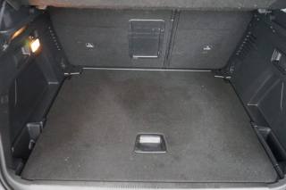 PEUGEOT 3008 usata, con Monitoraggio pressione pneumatici