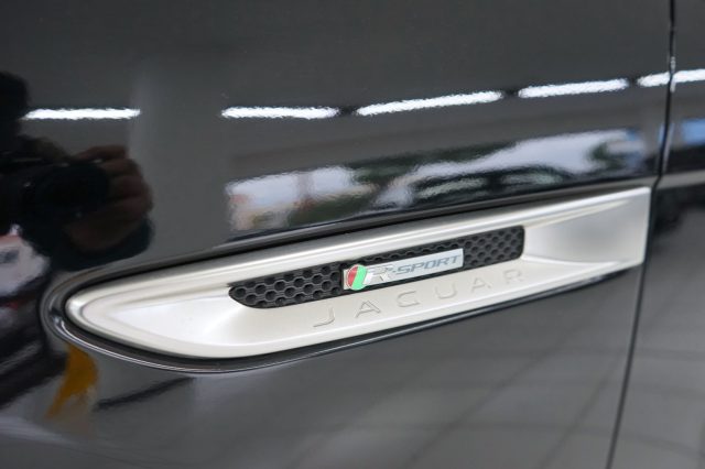 JAGUAR F-Pace usata, con Chiusura centralizzata telecomandata