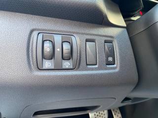 RENAULT Clio usata, con Controllo trazione