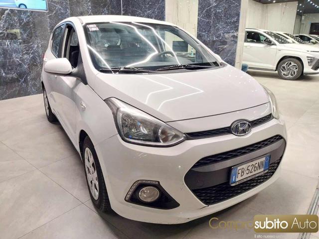 HYUNDAI i10 usata, con Airbag laterali