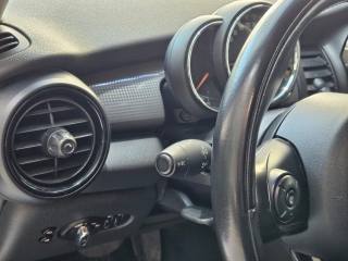 MINI Cooper usata, con Touch screen