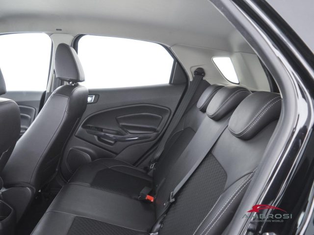 FORD EcoSport usata 9