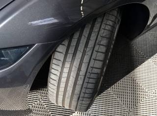 JAGUAR XE usata, con Vetri oscurati