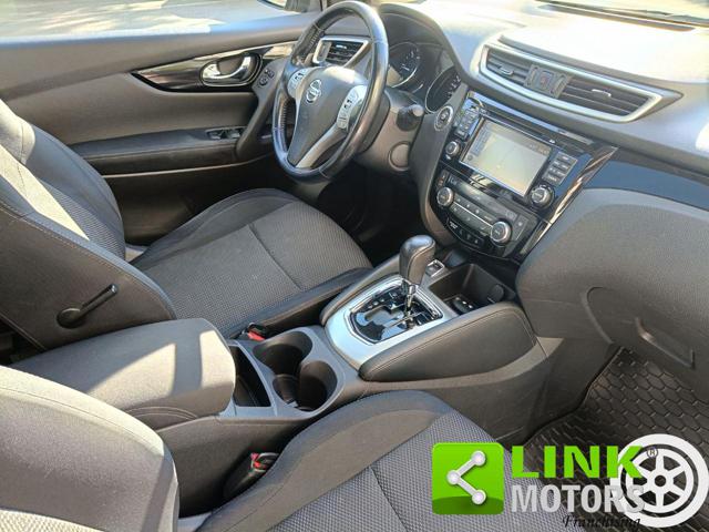 NISSAN Qashqai usata, con Controllo automatico clima