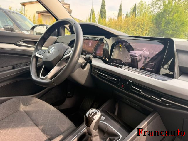 VOLKSWAGEN Golf usata, con Autoradio