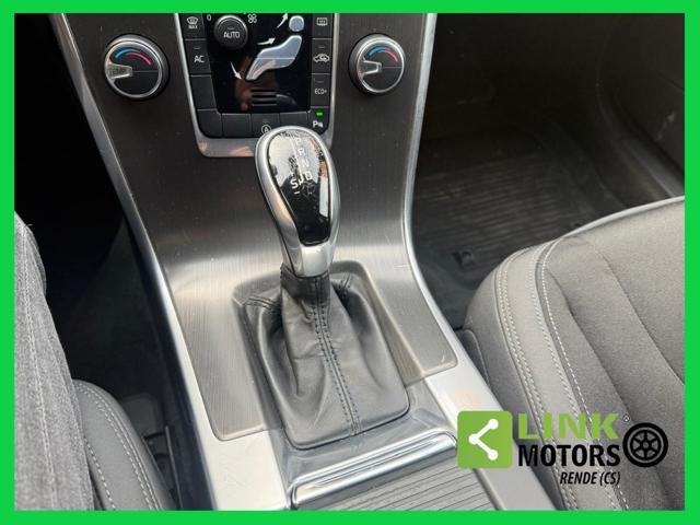 VOLVO XC60 usata, con Sedile posteriore sdoppiato