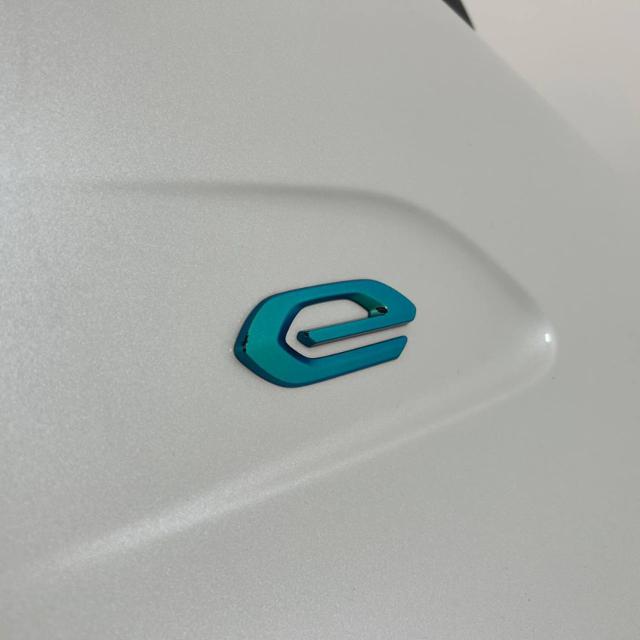PEUGEOT 208 usata, con Specchietti laterali elettrici