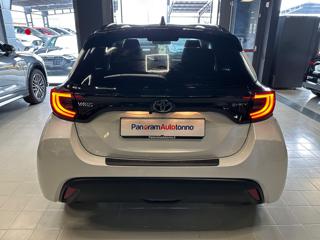 TOYOTA Yaris usata, con Autoradio