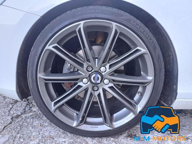 VOLVO V40 usata, con Interni in pelle